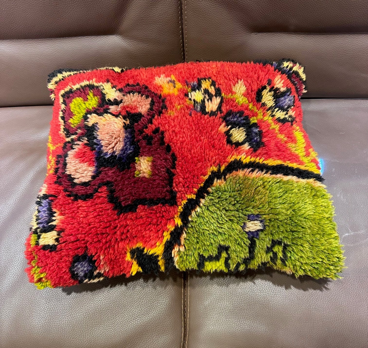 Vintage Garden Woolen Rug Pillow