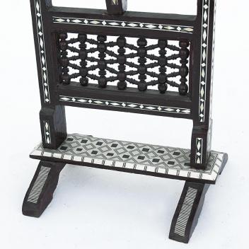 Paire De Tables Pliantes Nacre