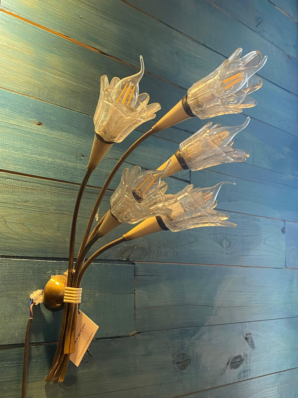 Flower Bouquet Wall Scone