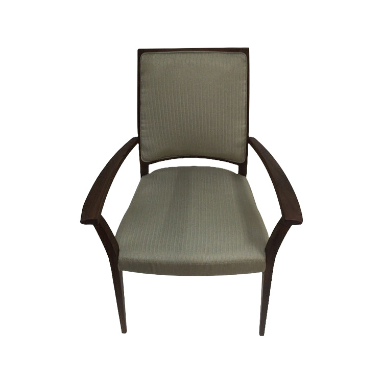 Isan dining side chair