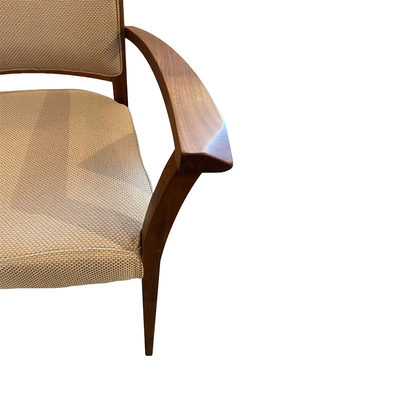 Isan dining side chair