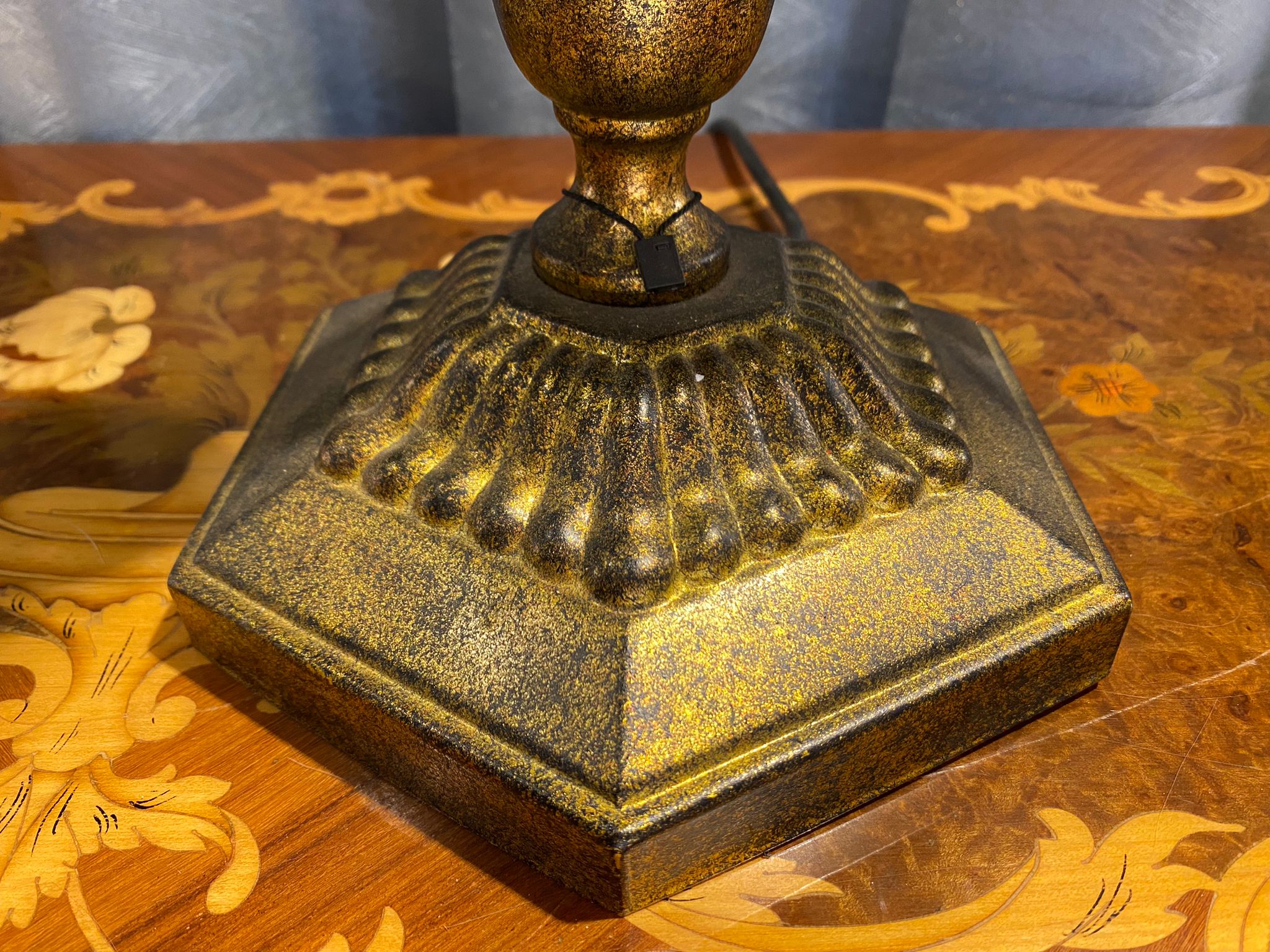 Crystal Flower Table Lamp