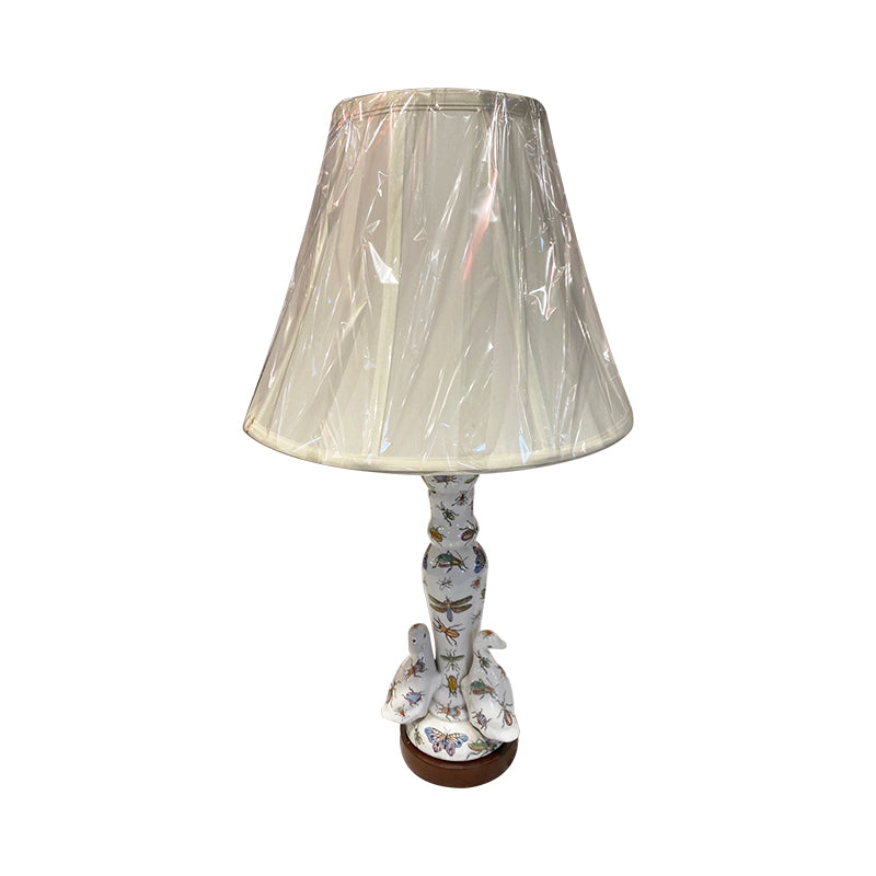 Twin Ducklings, porcelain lamp