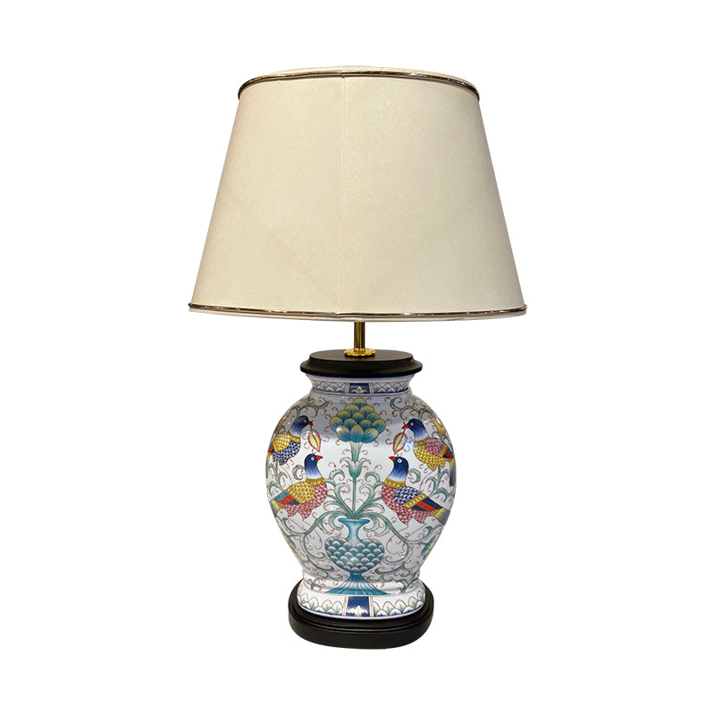 Vintage Ceramic porcelain chinese lamp