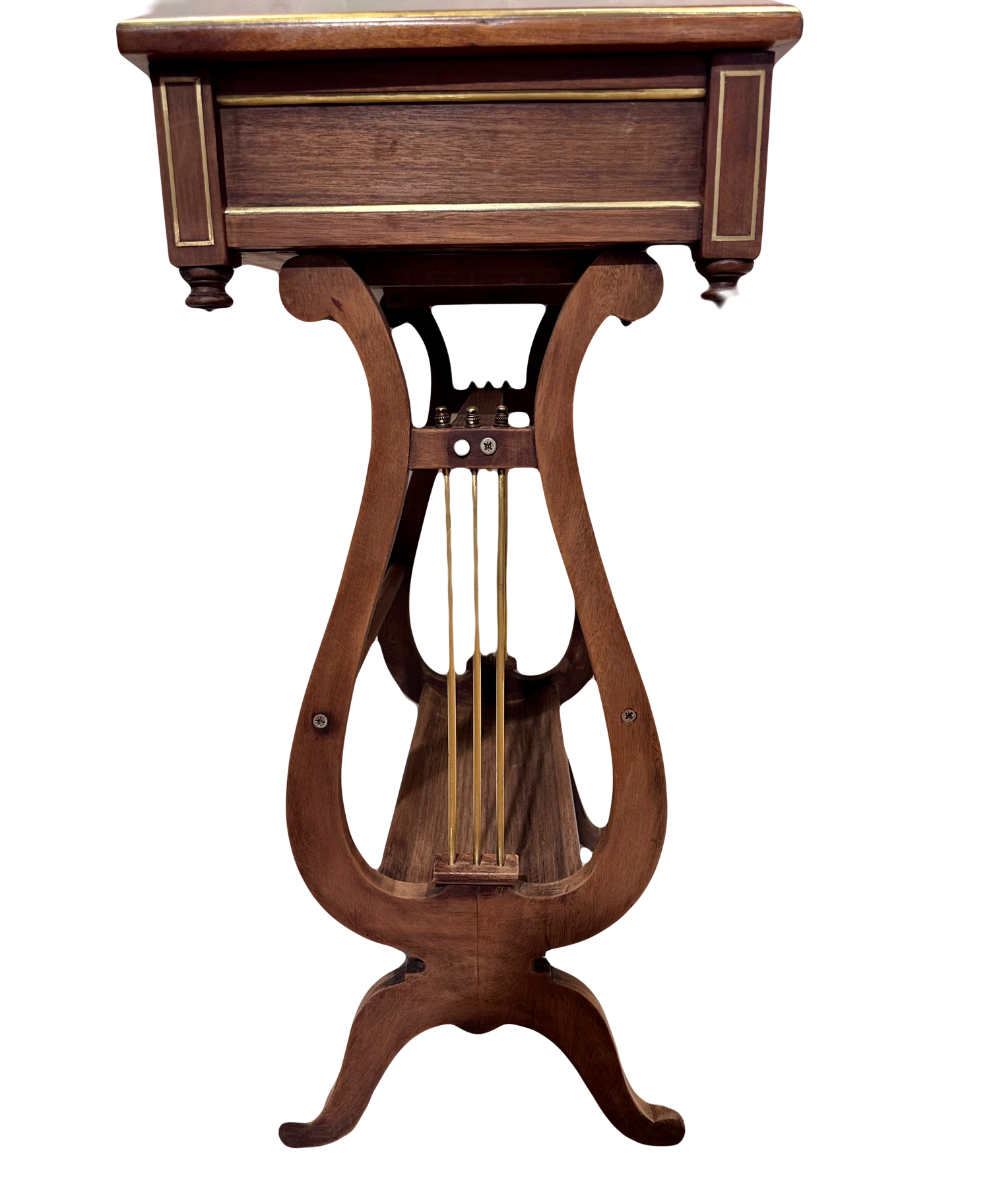 Petite Dresser Lyre