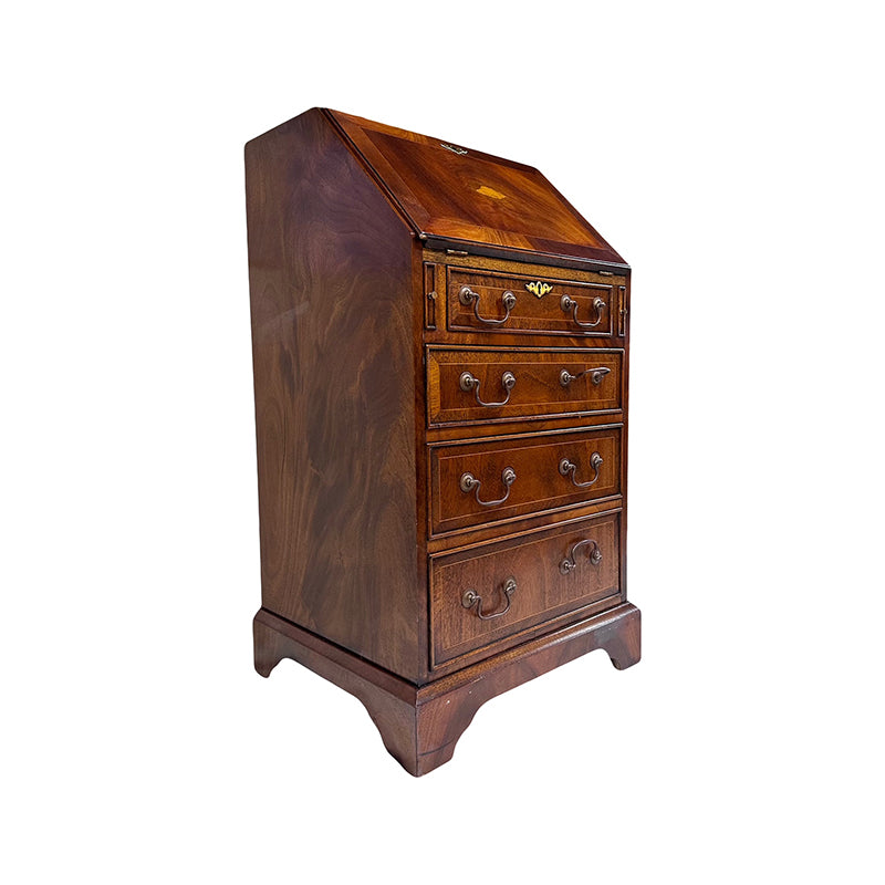 Duke English desk