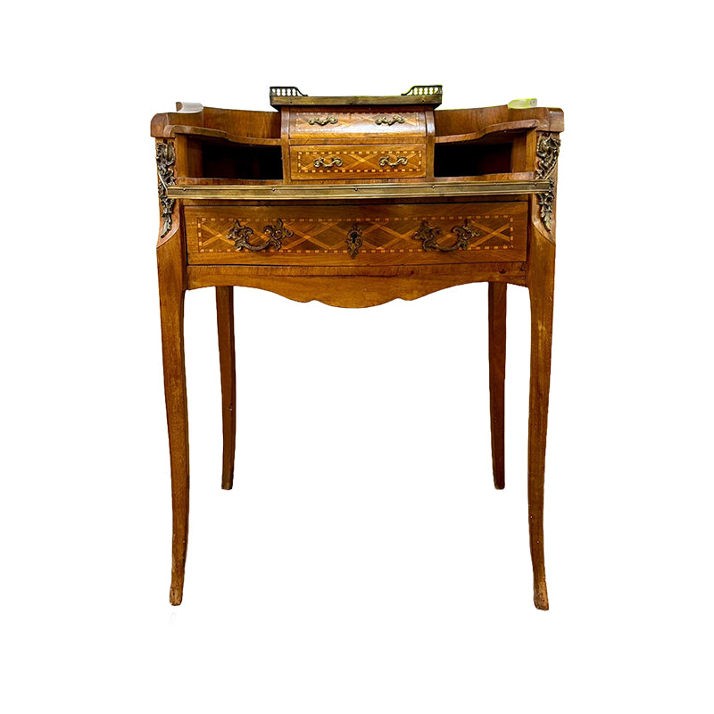 Claire extendable desk