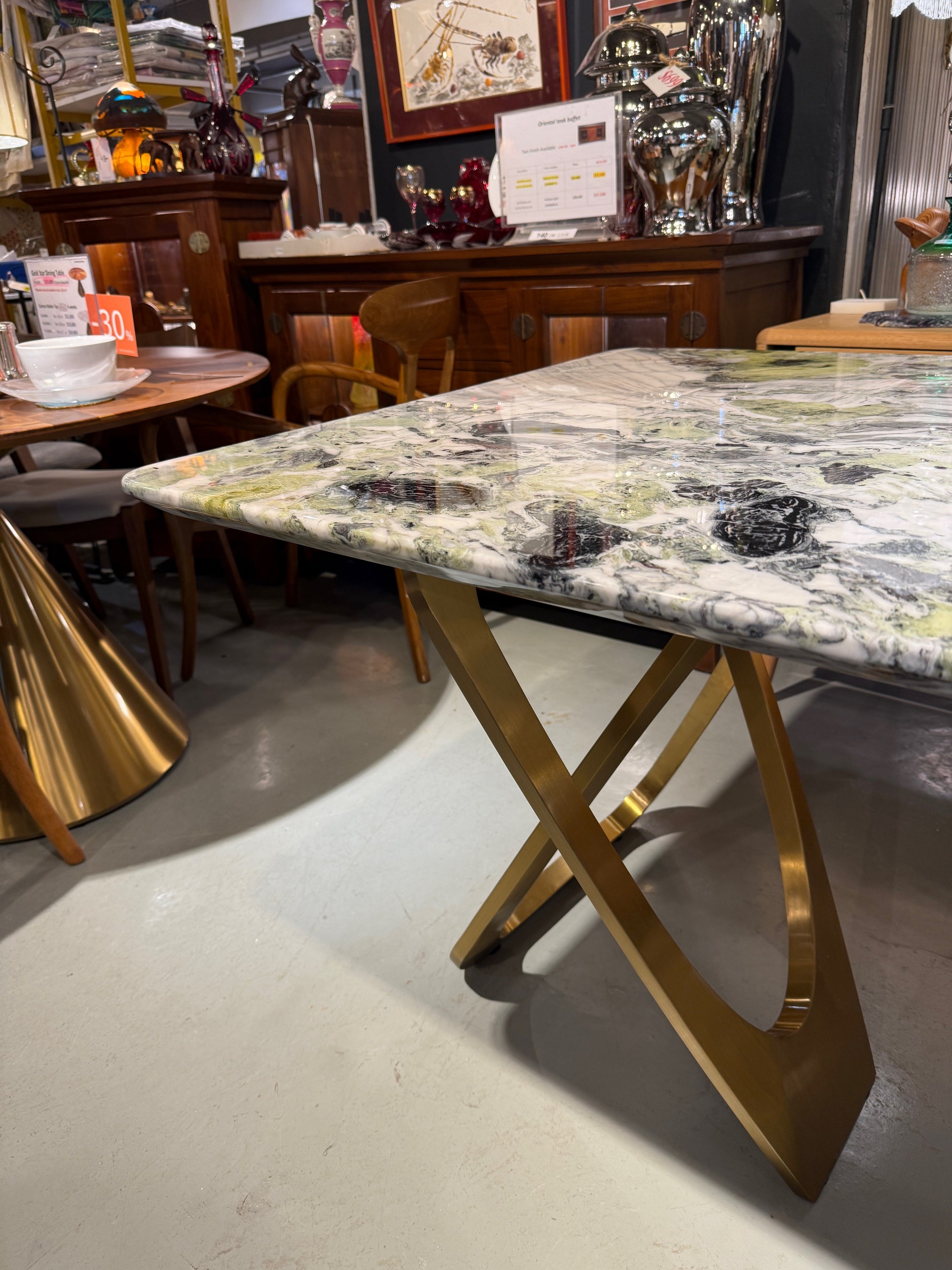 Shangri-la marble dining table