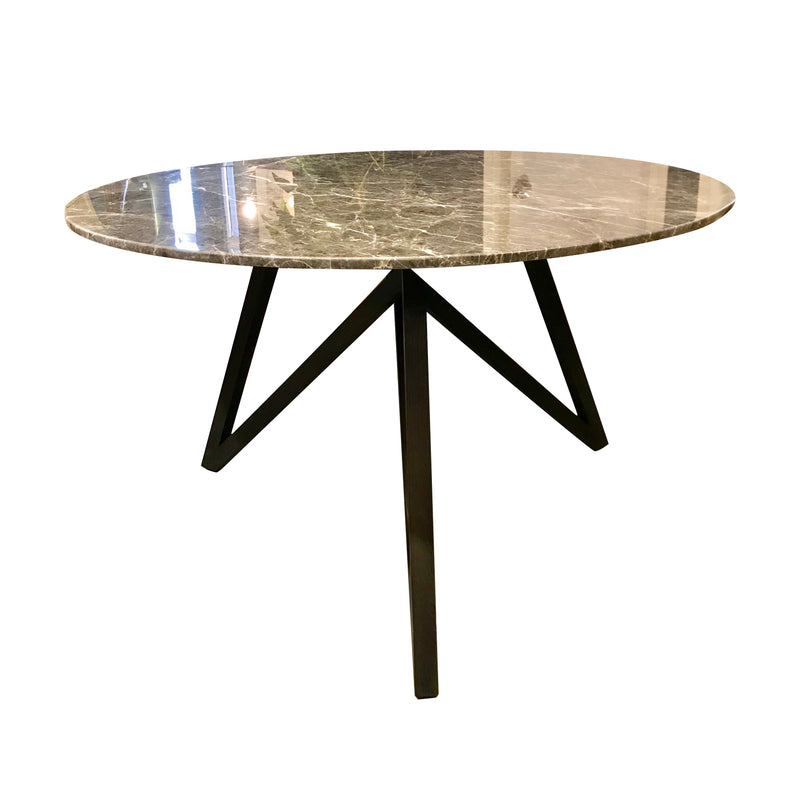 This iconic modern table made of natural grey marble is elegantly chic.  Streamline  spider-web style oak base provide diners ample leg space.