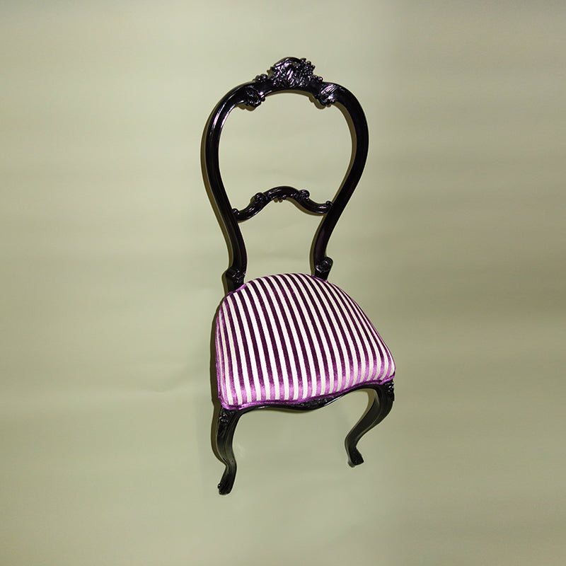 LILY CHAIR
