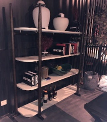 Pillar shelf stand